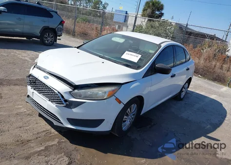 2017 Ford Focus S from USA, damaged, VIN 1FADP3E24HL322150